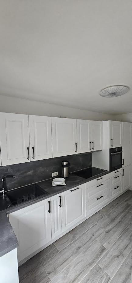 M&L Wohnen 3 Apartamento Essen Exterior foto
